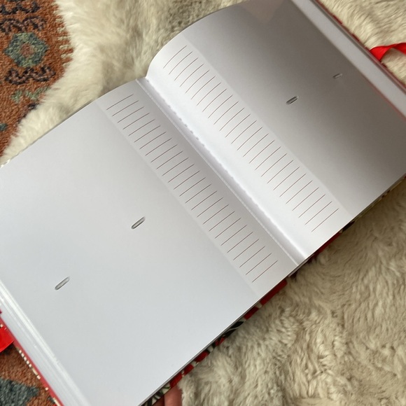 Paper chase Christmas gift photo album fits 200 4x6” photos poinsettia holiday - Picture 9 of 9